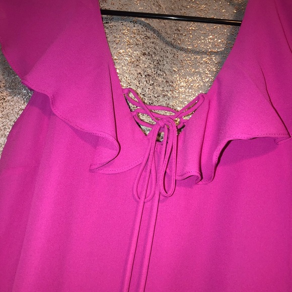 Fuchsia pink tank top - Picture 3 of 3